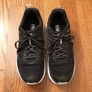 Hoka One Clifton 6. Size 8. EUC